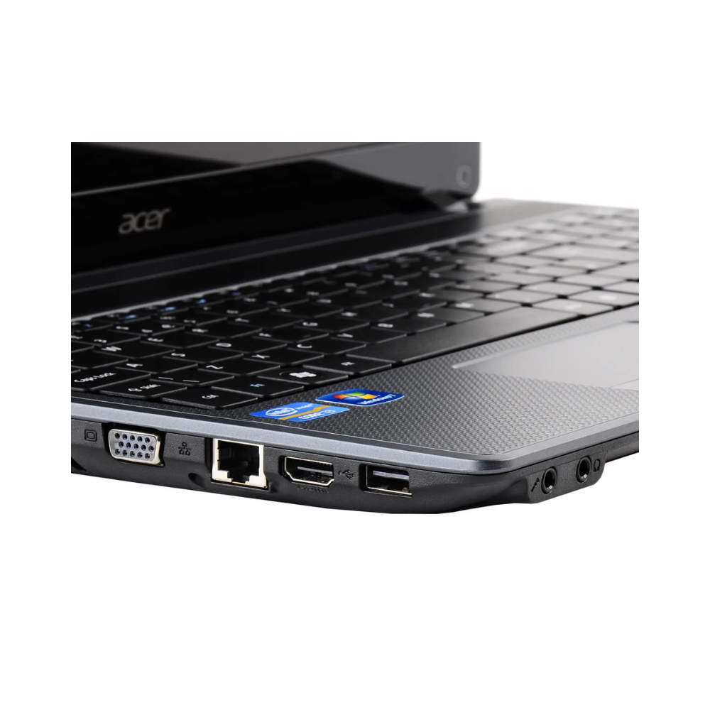 Acer Aspire 5749 series 15.6" i3-2330M SSD 120 GB 8 GB